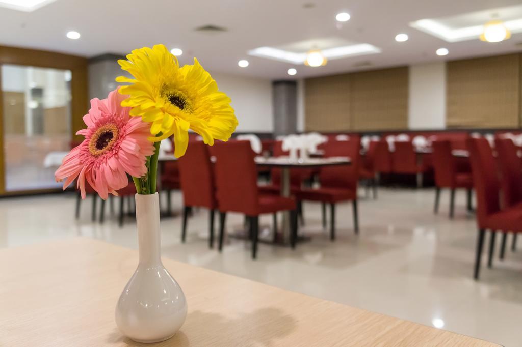 Hotel Saptagiri Хидерабад Екстериор снимка