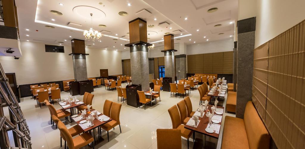 Hotel Saptagiri Хидерабад Екстериор снимка
