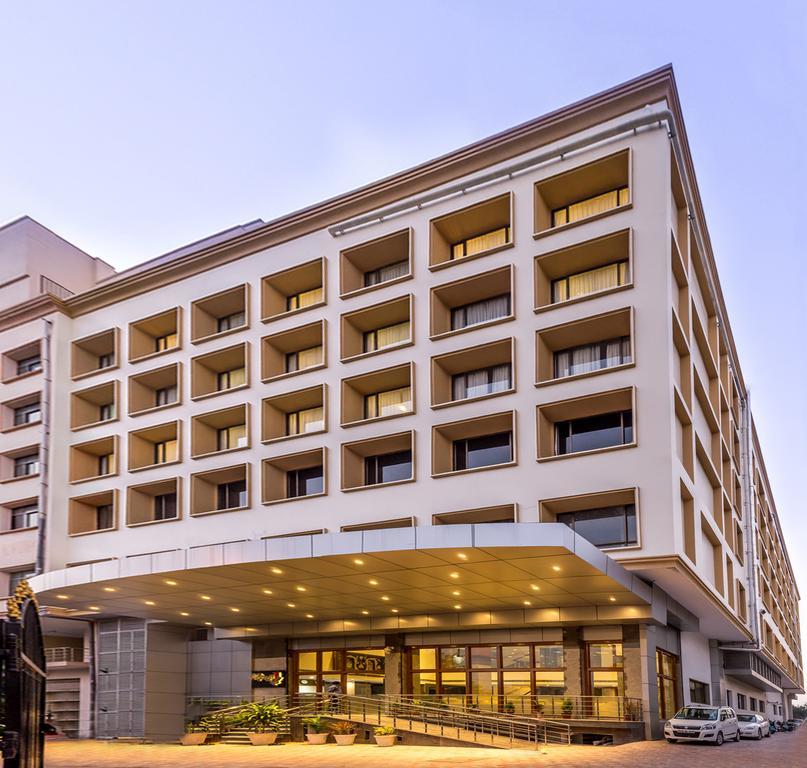 Hotel Saptagiri Хидерабад Екстериор снимка