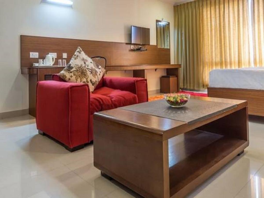 Hotel Saptagiri Хидерабад Екстериор снимка