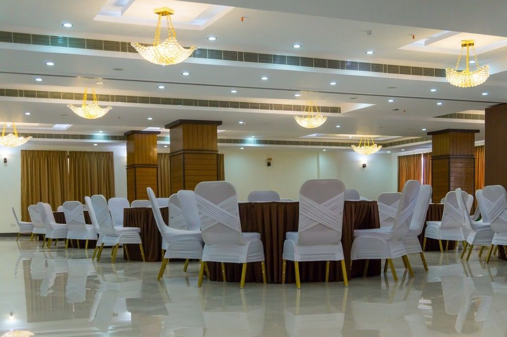 Hotel Saptagiri Хидерабад Екстериор снимка