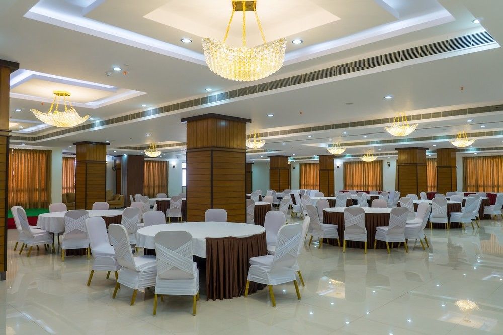 Hotel Saptagiri Хидерабад Екстериор снимка
